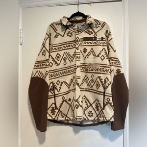 North Face Men’s Medium Gordon Lyons Shacket Jacket Aztec Geo Print Cream Brown.